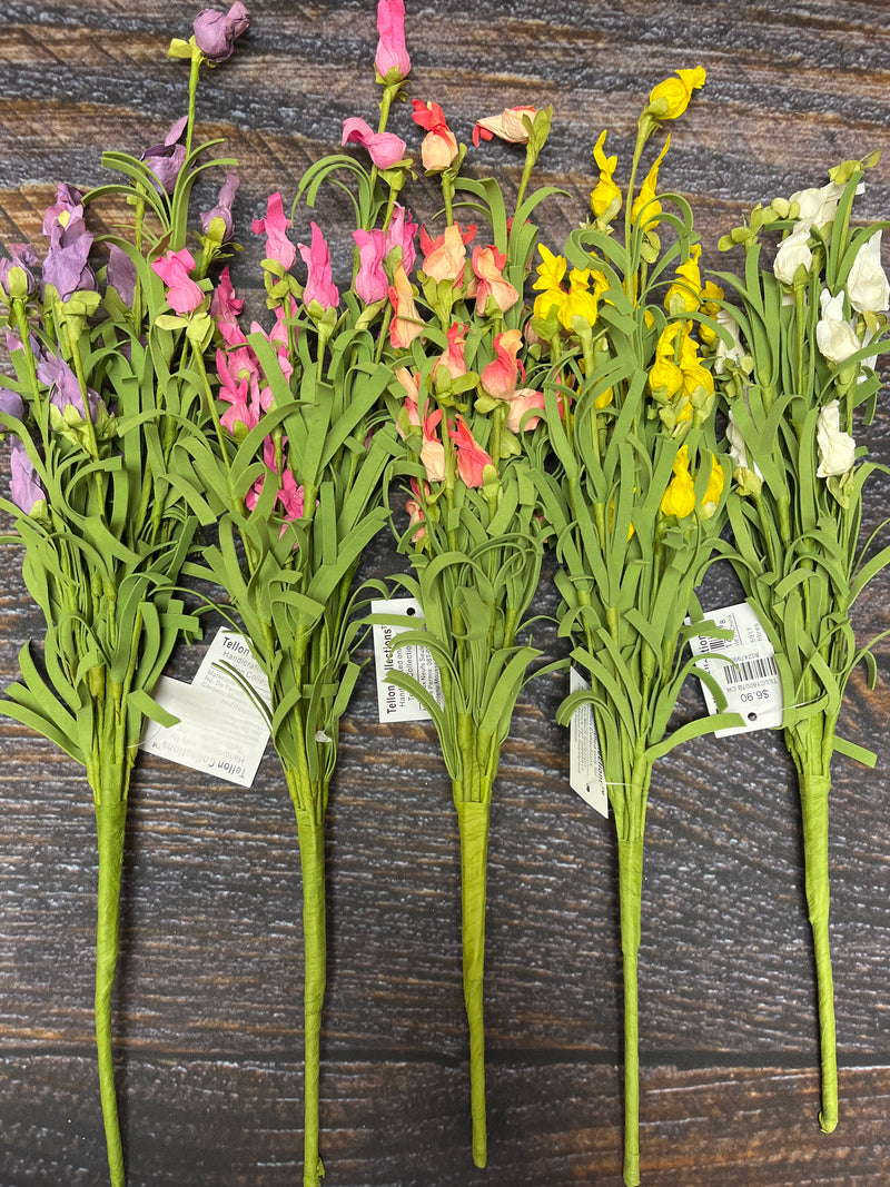 17" Floral Bush