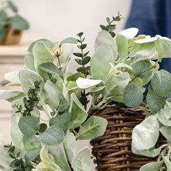 Velvet Lamb's Ear & Eucalyptus Candle Ring, 6.5"