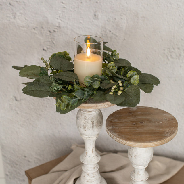 14" EUCALYPTUS & BERRY MINI WREATH