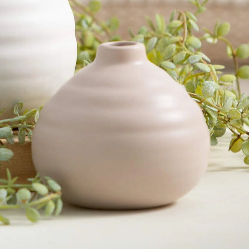 Neutral Compact Vase