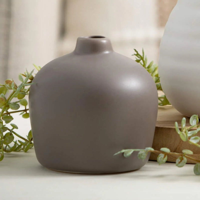 Neutral Compact Vase