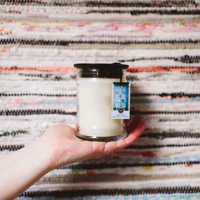18OZ LARGE JAR CANDLE-Blue Door