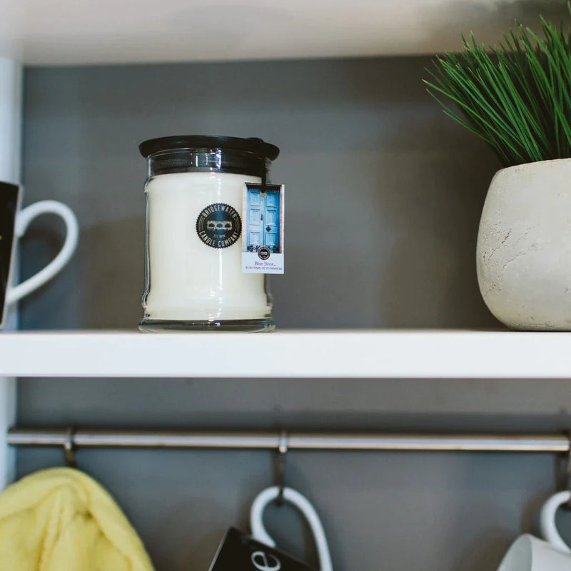 8OZ SMALL JAR CANDLE- Blue Door